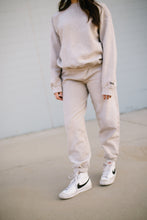 Load image into Gallery viewer, ADULT SWEATPANTS